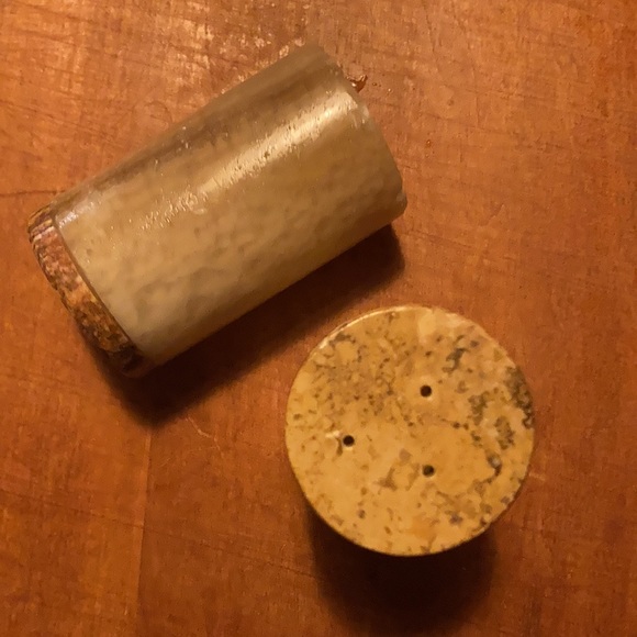 Rare Salt & Pepper Shaker Set | Marble, Quartz, Stone | Roman Style - Picture 8 of 8